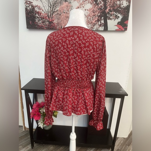 SHEIN Womens Top Boho  V Neck Floral Size L Long Sleeve Ruffle Hem, Shirred, - Picture 9 of 13
